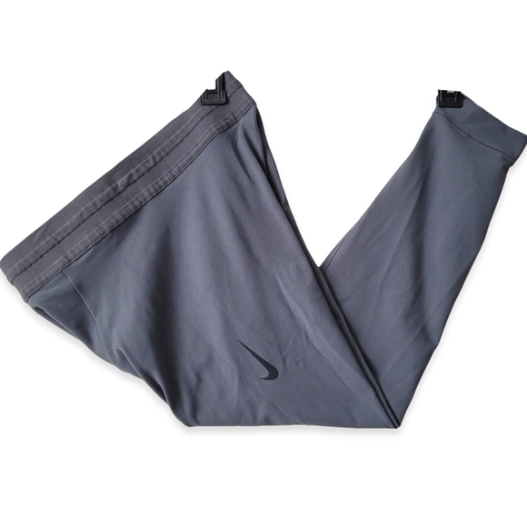 NIKE Dri Fit Tight Fit 3/4 Grey Training Base Layer Tights Size S - Picture 13 of 13